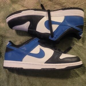 Nike Black and Blue Athletic Shoes